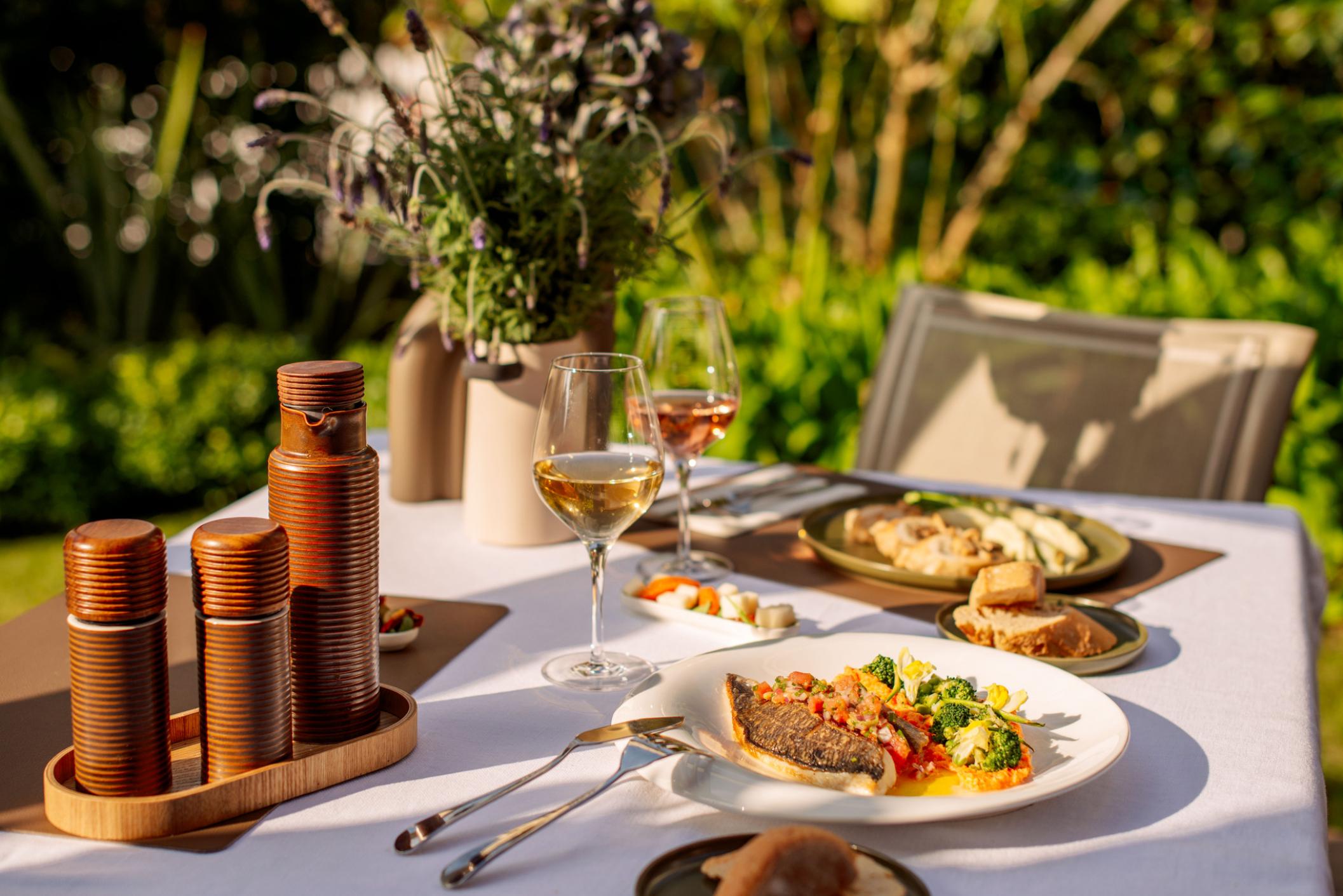 Villa Fabulite - LE FAB RESTAURANT